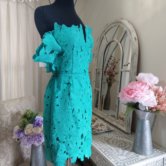 🍒NEW🍒 FREE PEOPLE FLORAL CROCHET LACE DRE - Picture 5 of 6